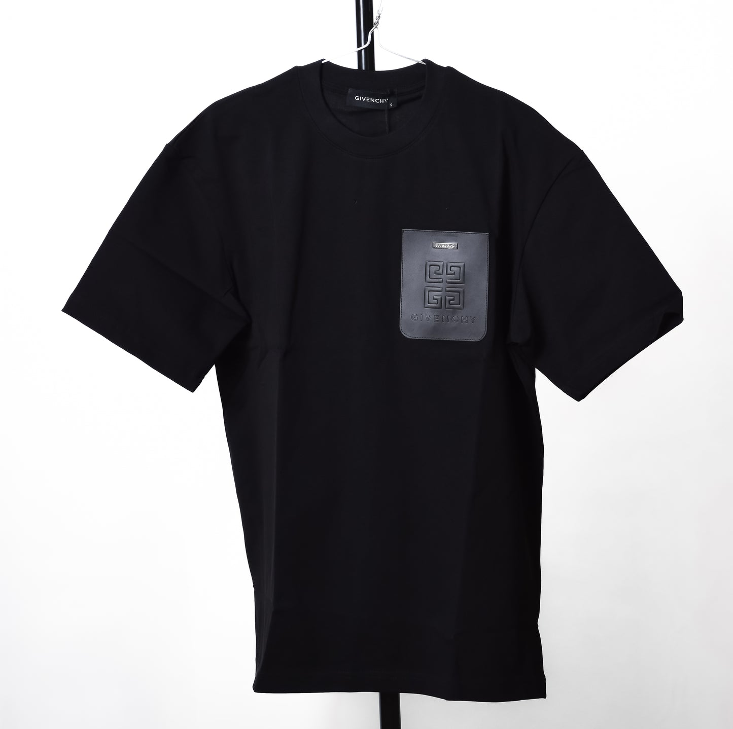 Givenchy T-shirt " Black" Last Piece L