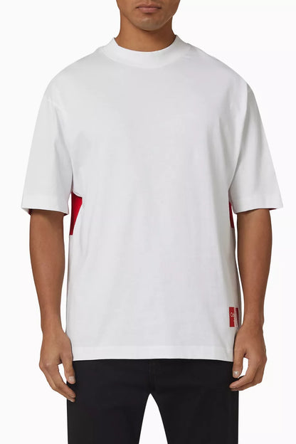 Calvin Klein T-shirt